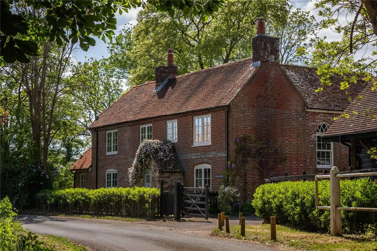 Locksmith Hambledon